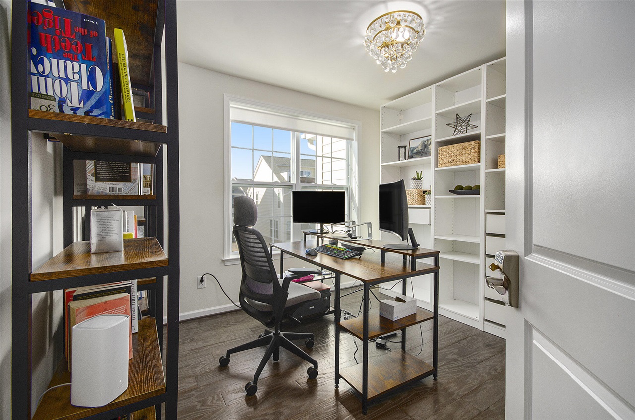 2822 Purley Avenue, Ann Arbor, MI, 48105-2295