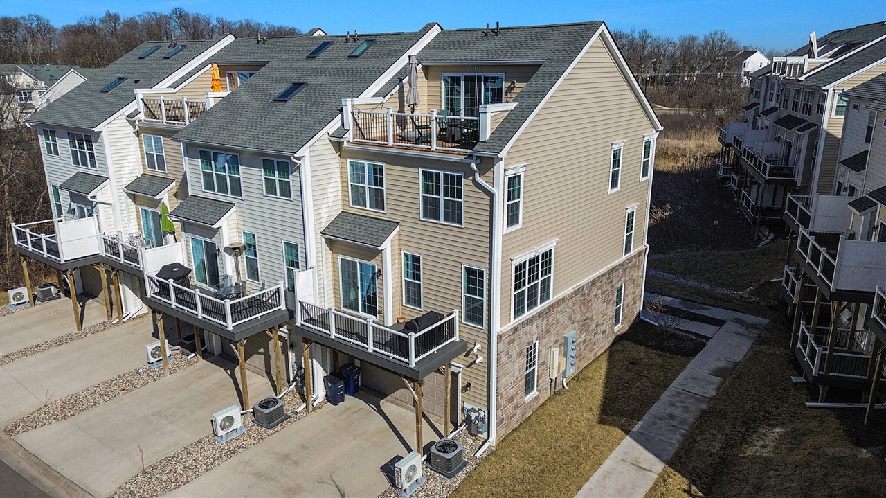 2822 Purley Avenue, Ann Arbor, MI, 48105-2295