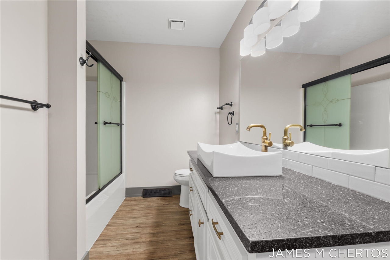 2898 Parkside Drive UNIT&nbsp;40, Jenison, MI, 49428-9171