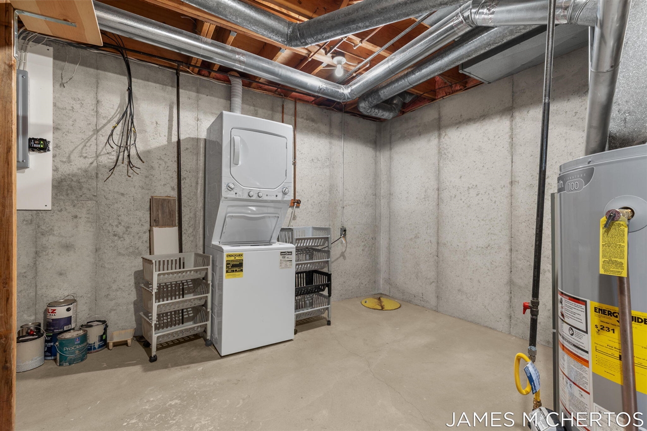 2898 Parkside Drive UNIT&nbsp;40, Jenison, MI, 49428-9171