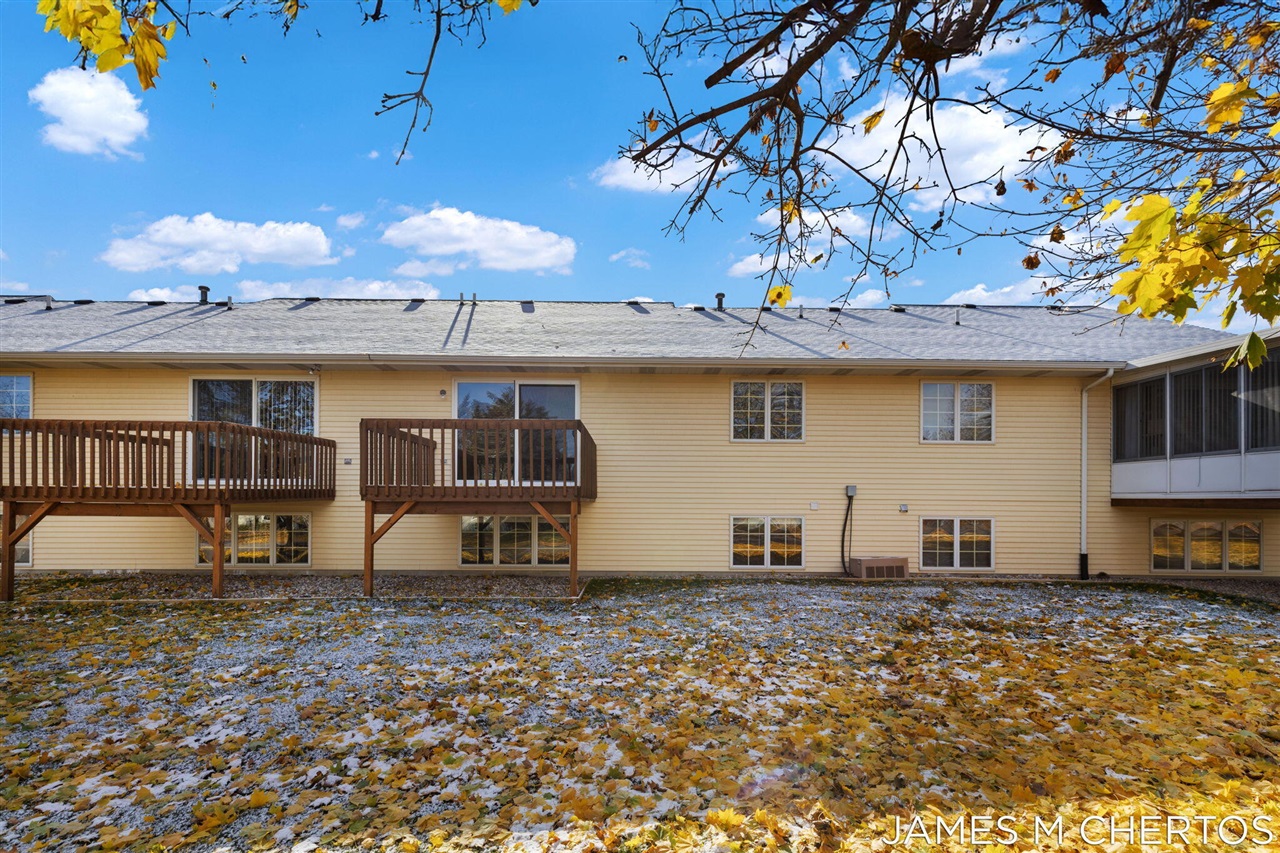 2898 Parkside Drive UNIT&nbsp;40, Jenison, MI, 49428-9171