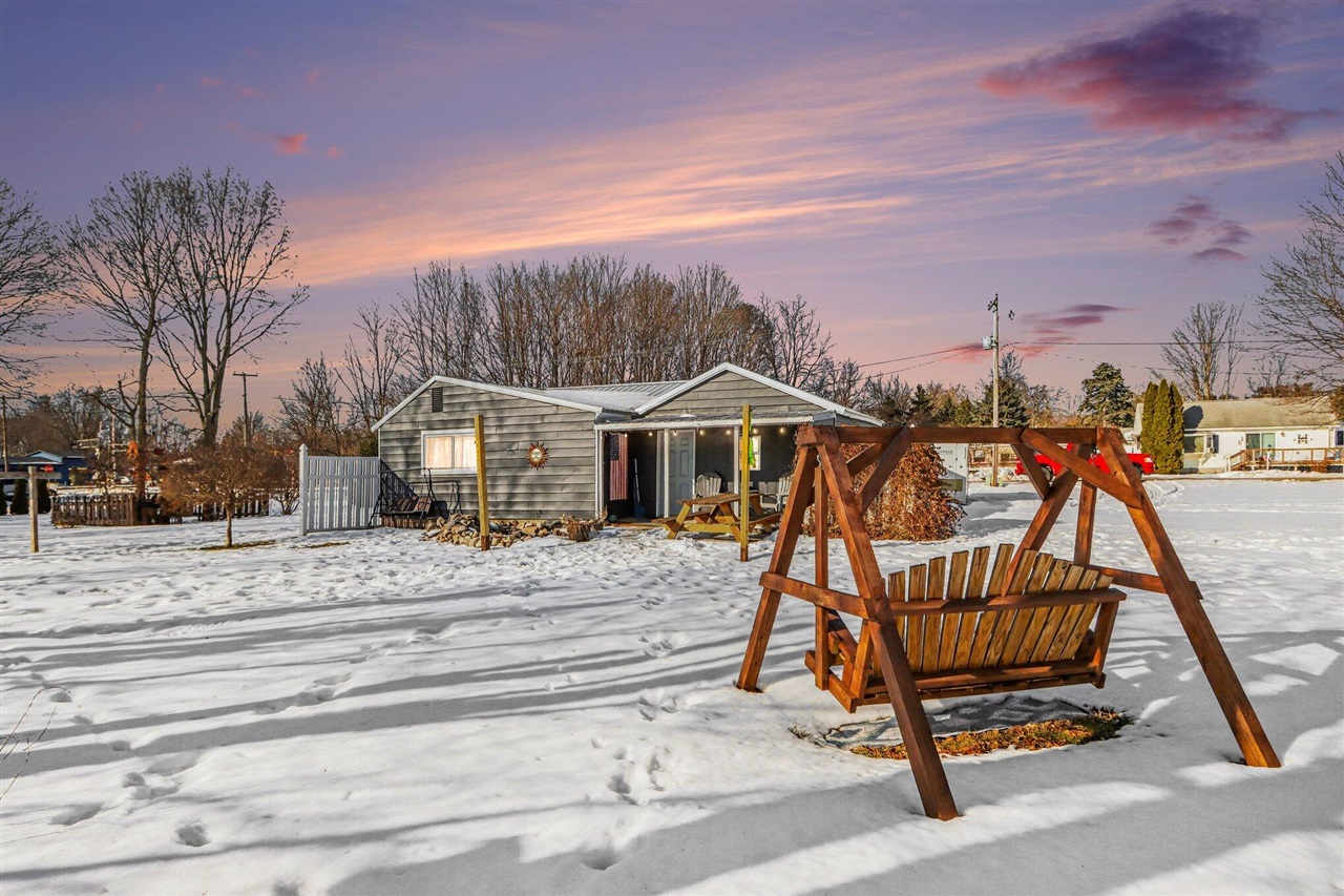 130 South Street, Schoolcraft, MI, 49087-9715