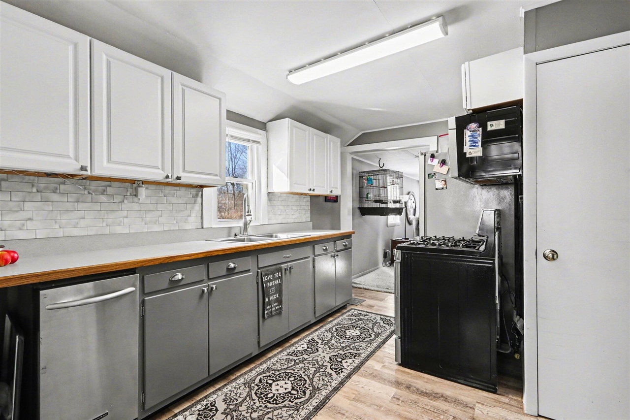 130 South Street, Schoolcraft, MI, 49087-9715