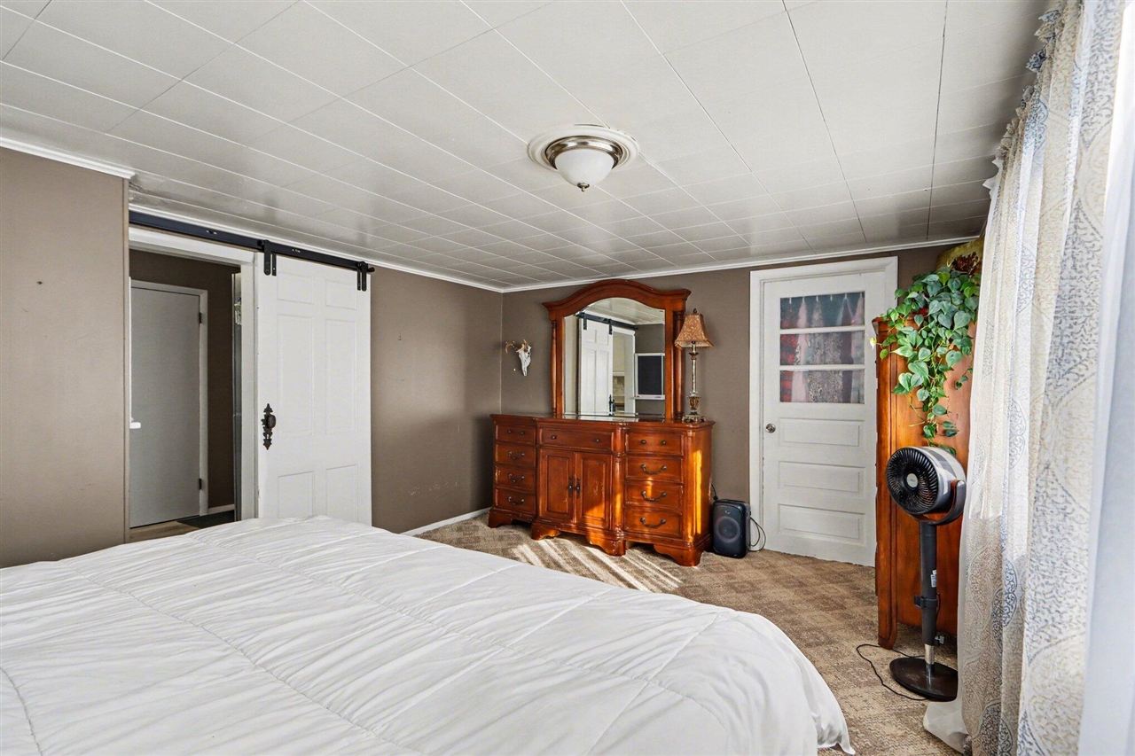 130 South Street, Schoolcraft, MI, 49087-9715