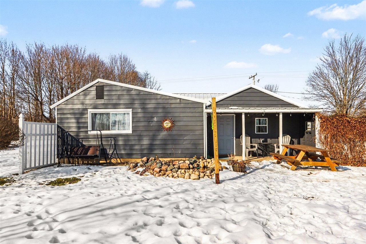 130 South Street, Schoolcraft, MI, 49087-9715