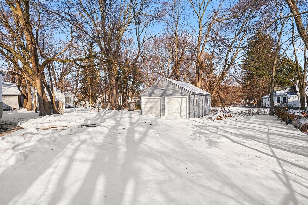 926 Williams Street, Muskegon, MI, 49442-3642