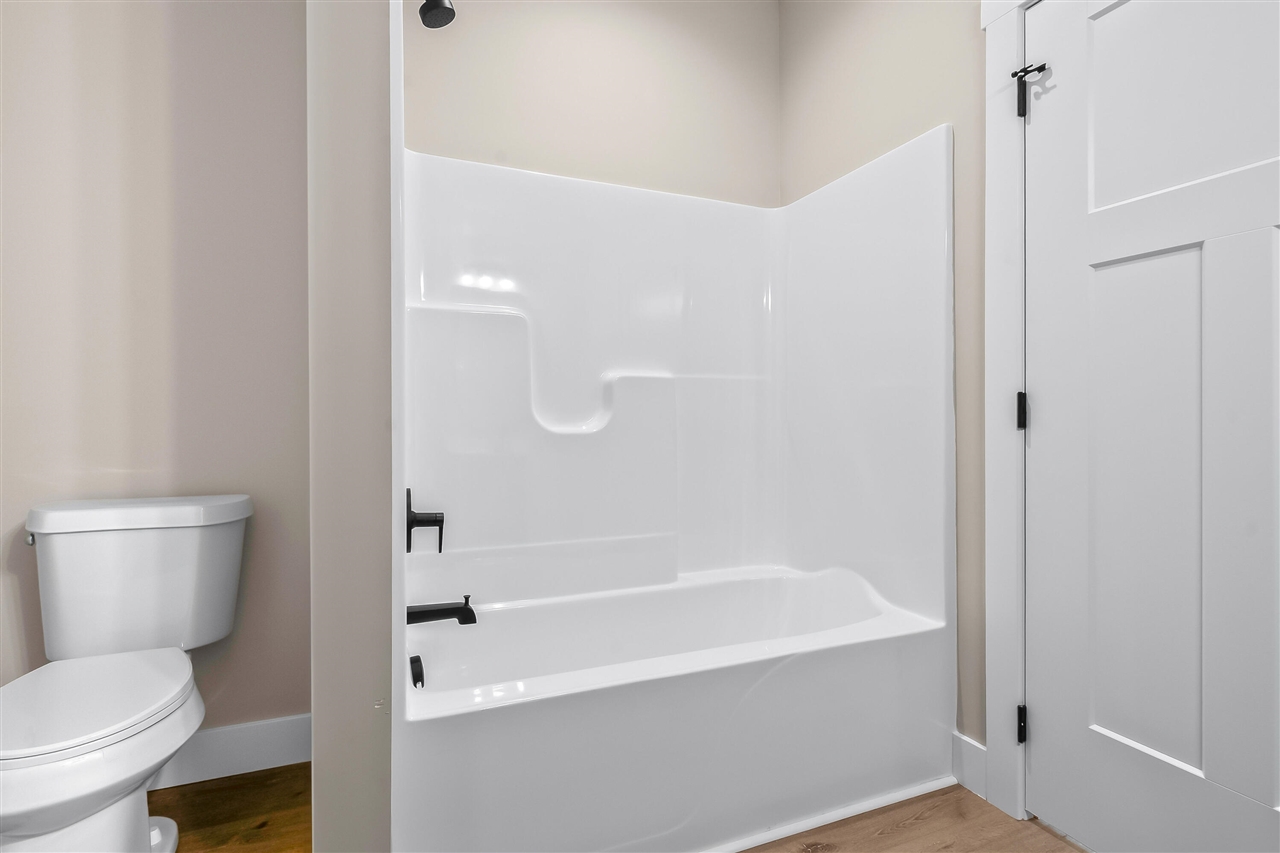 64 Arapaho Trail, Coldwater, MI, 49036-1286