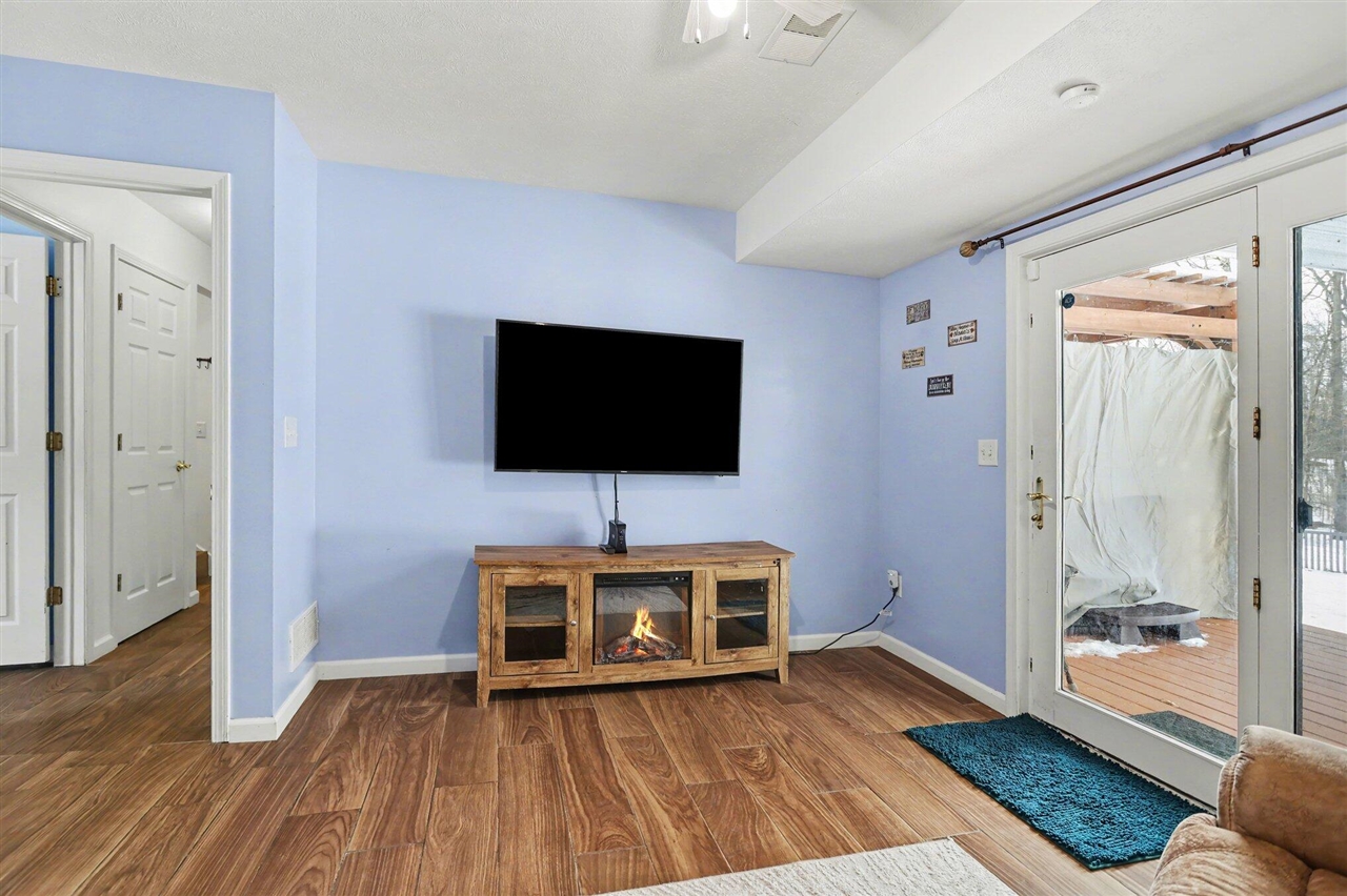 11754 E Drive, Ceresco, MI, 49033