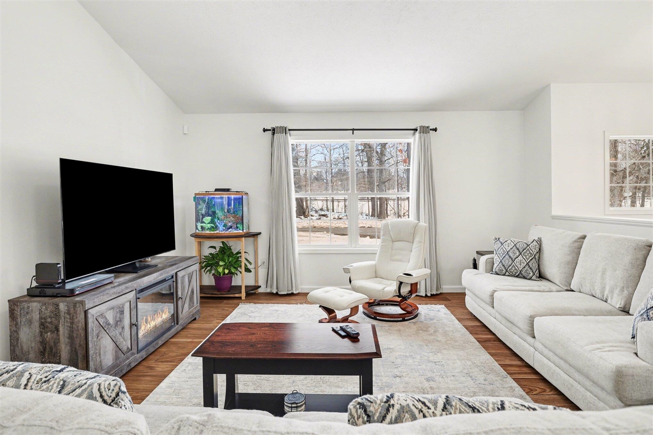 11754 E Drive, Ceresco, MI, 49033