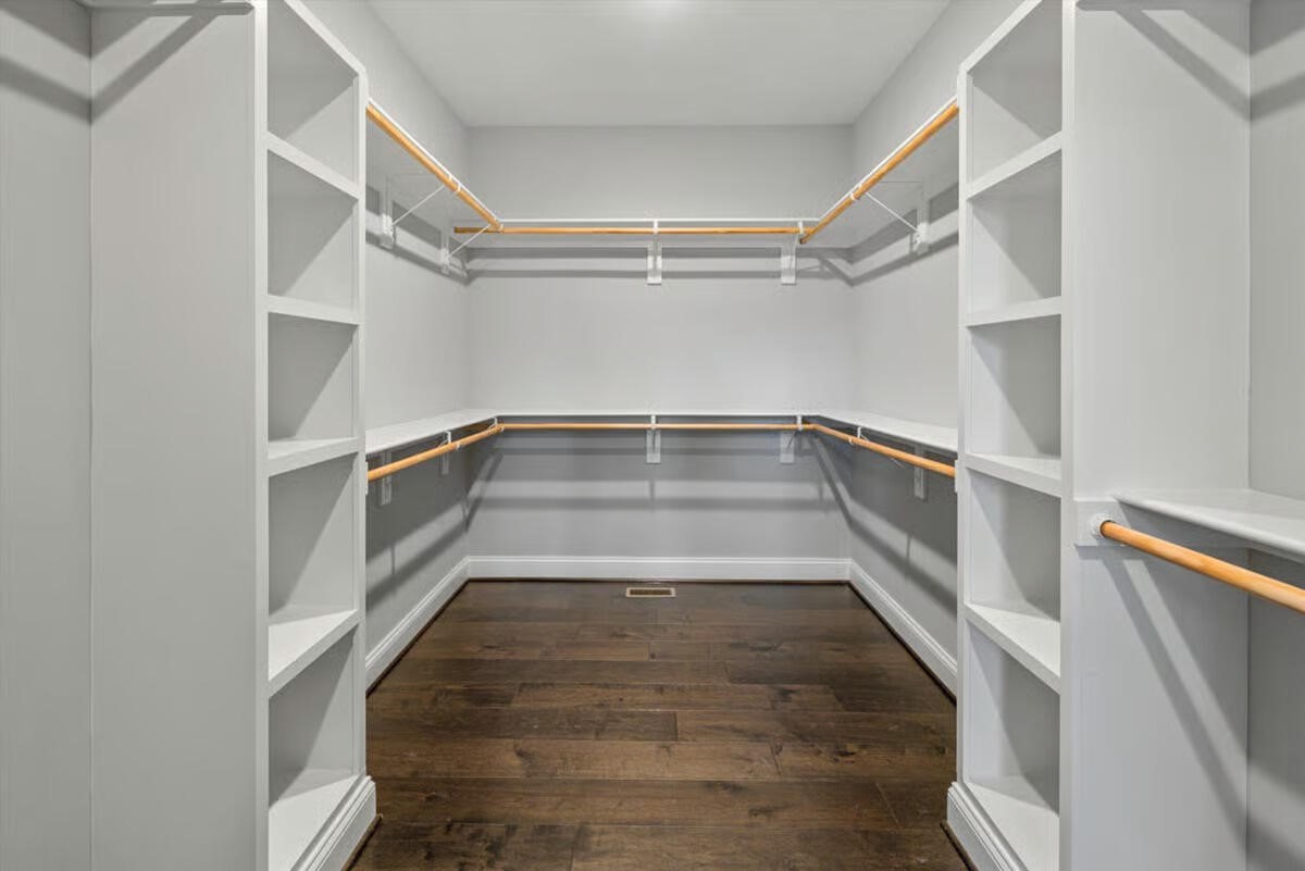 21445 N Dixboro Road, South Lyon, MI, 48178