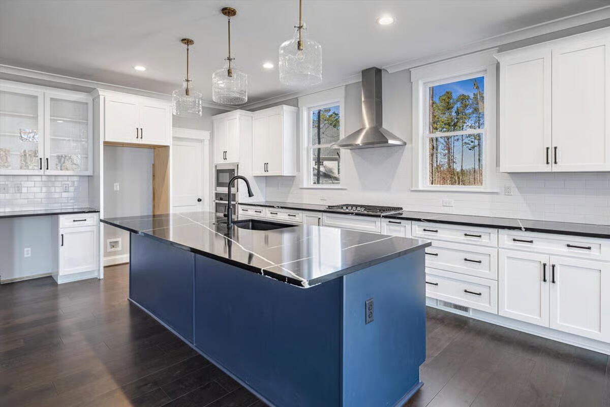 21445 N Dixboro Road, South Lyon, MI, 48178