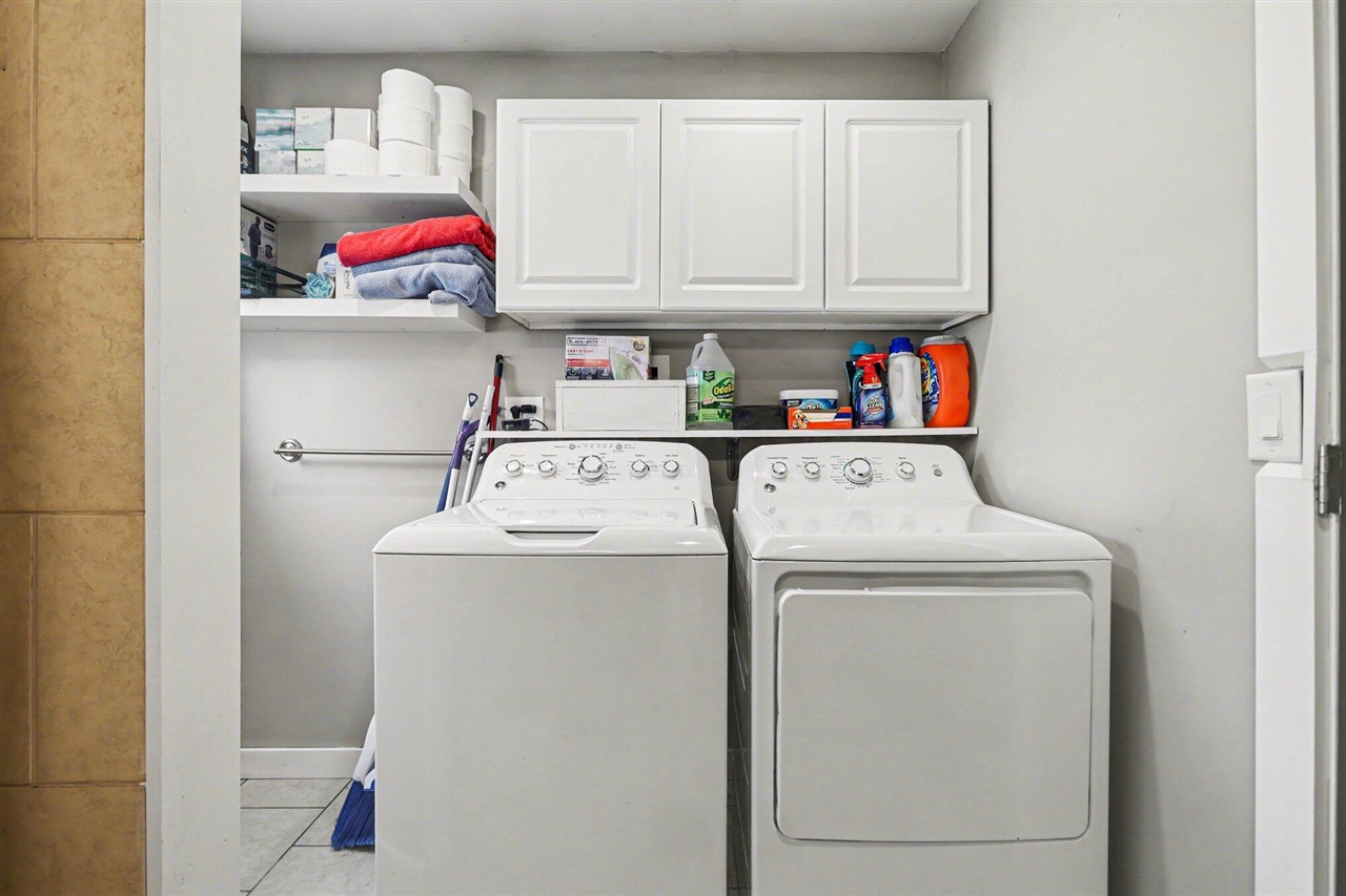 99 Winter Street, Battle Creek, MI, 49015-2127