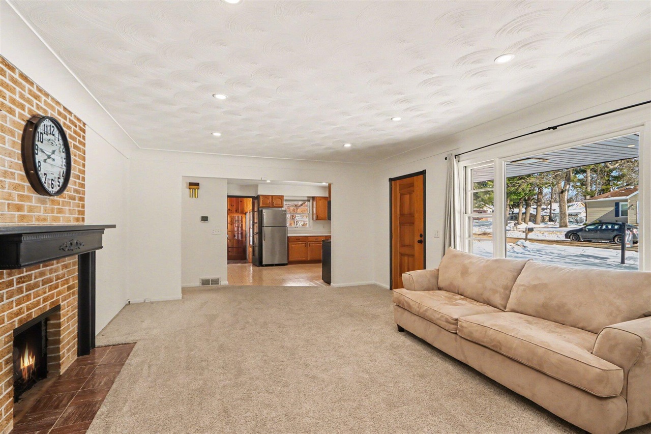 3928 Laird Avenue, Kalamazoo, MI, 49008-2761