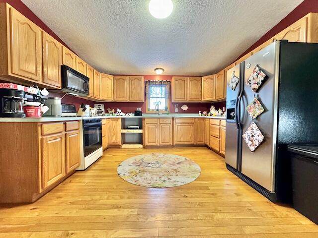 440 E Francis Street, Nashville, MI, 49073-9236