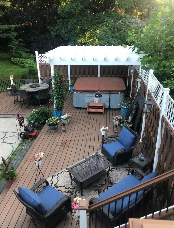 2134 Sycamore Lane, Kalamazoo, MI, 49008-2032