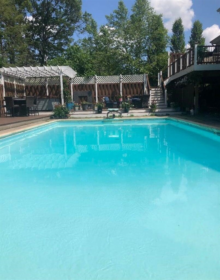 2134 Sycamore Lane, Kalamazoo, MI, 49008-2032