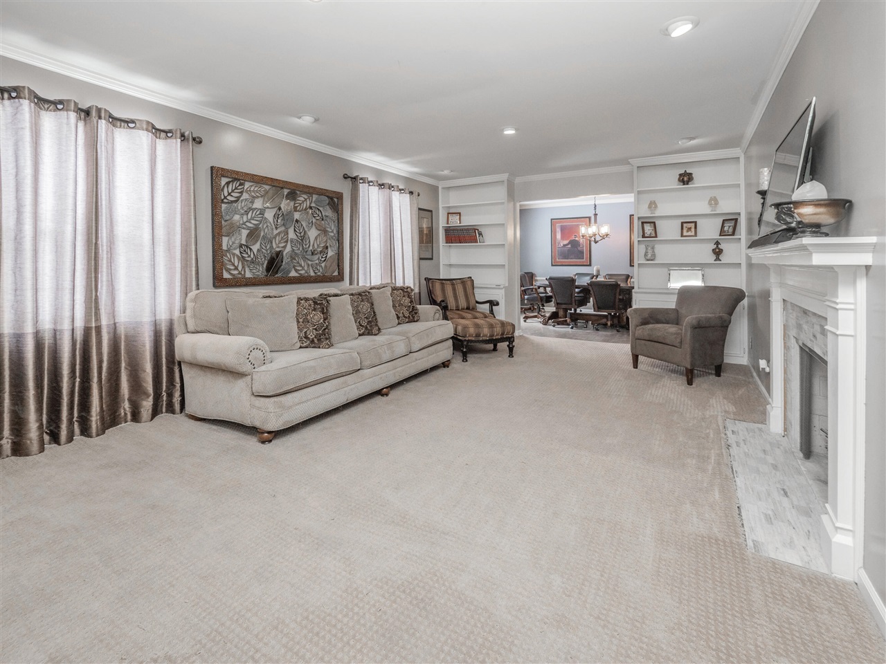 2134 Sycamore Lane, Kalamazoo, MI, 49008-2032