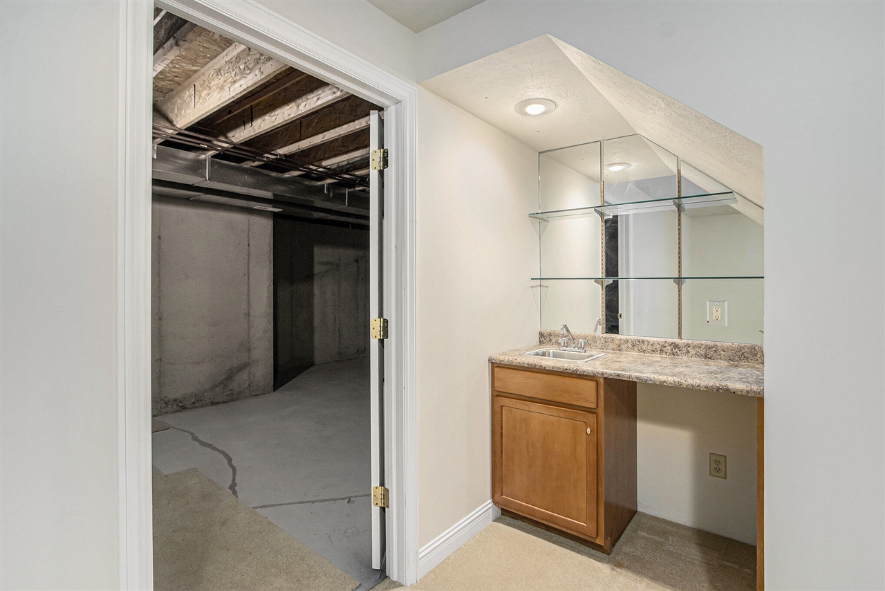 2669 Hunters Bluff, Kalamazoo, MI, 49048-6170