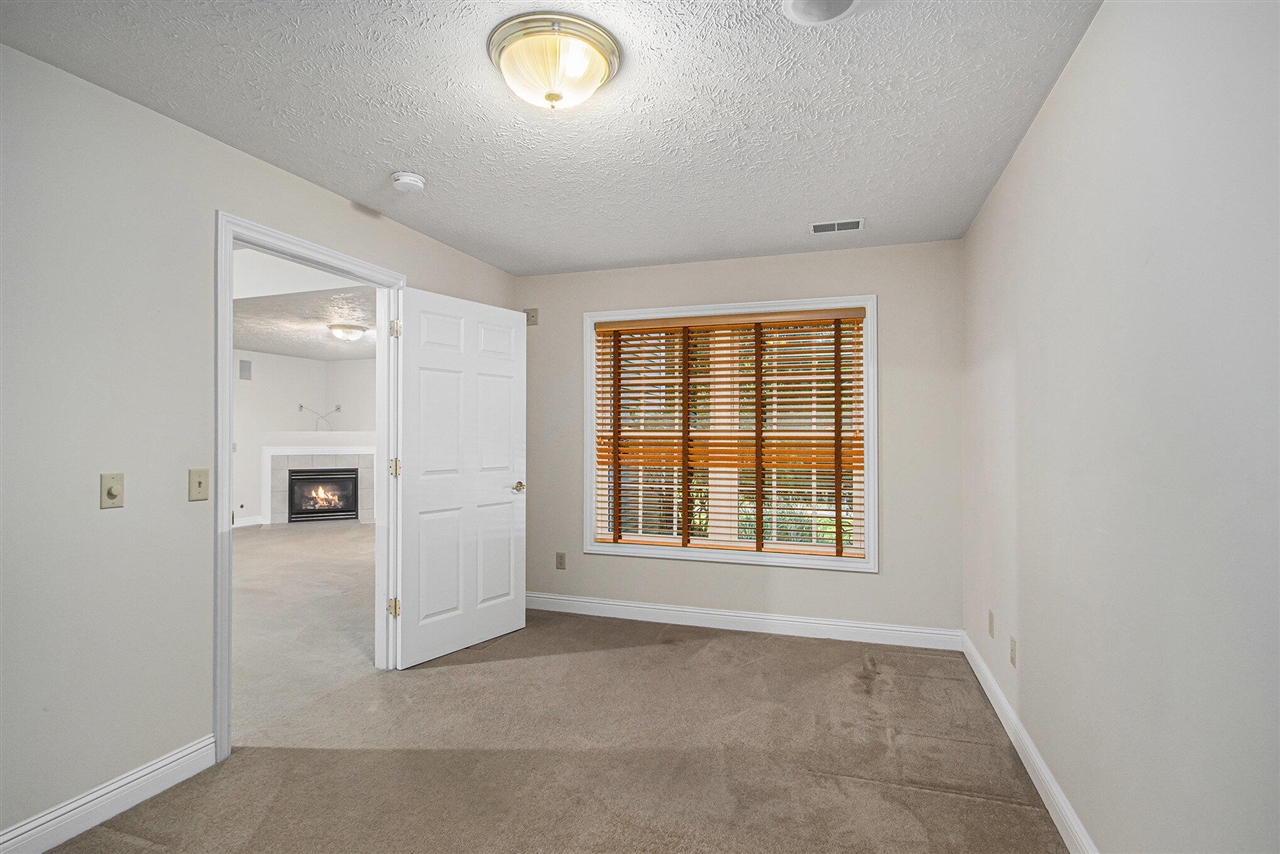 2669 Hunters Bluff, Kalamazoo, MI, 49048-6170