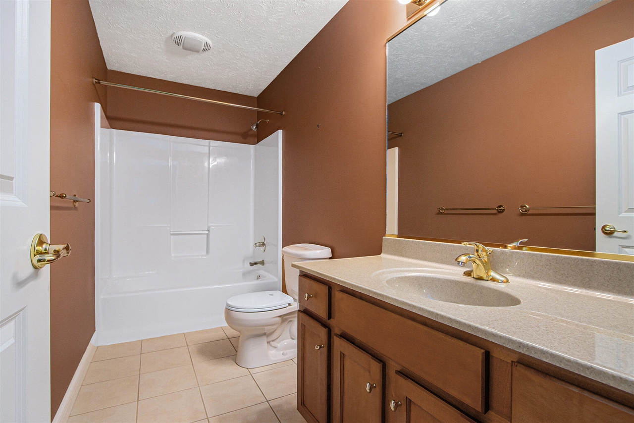 2669 Hunters Bluff, Kalamazoo, MI, 49048-6170