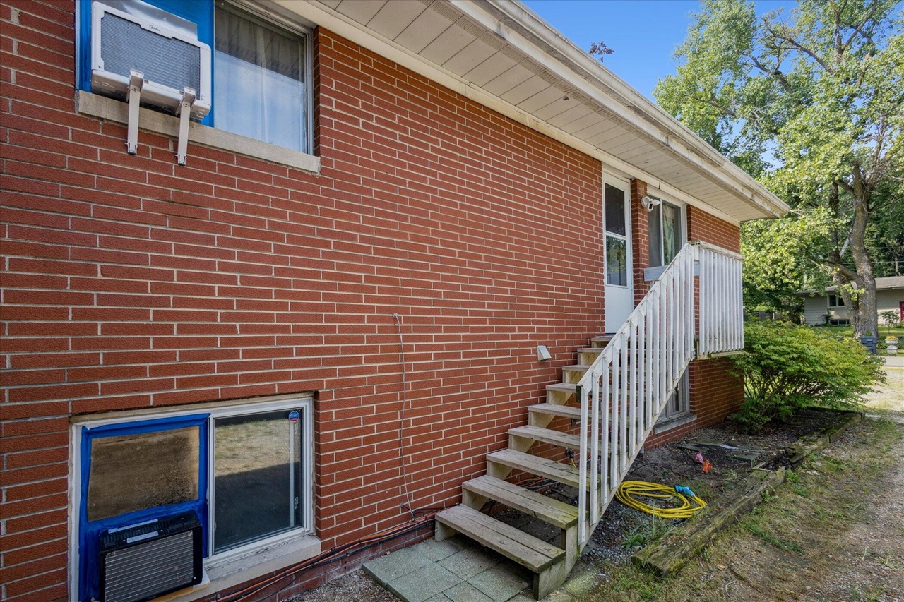 7039 Curtis Drive, Coloma, MI, 49038-9521