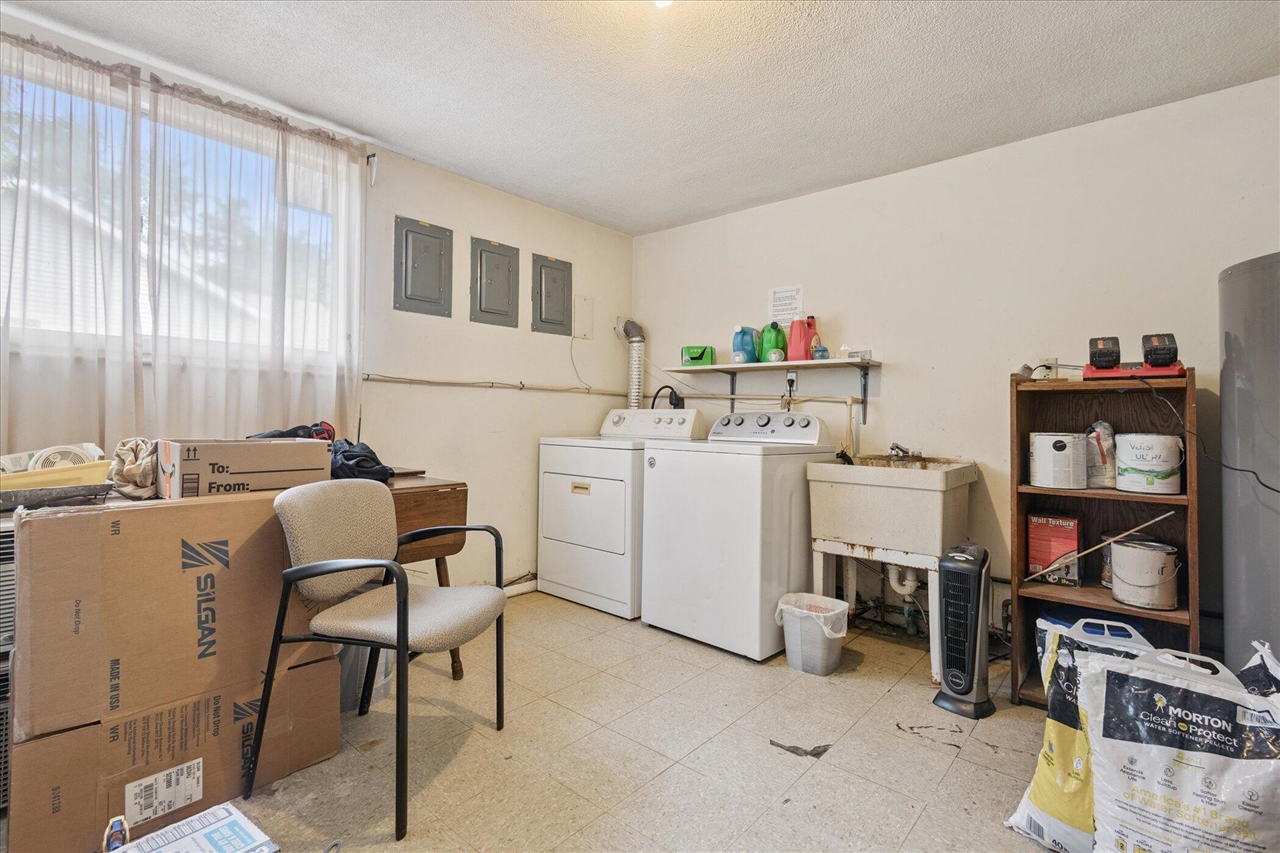 7039 Curtis Drive, Coloma, MI, 49038-9521