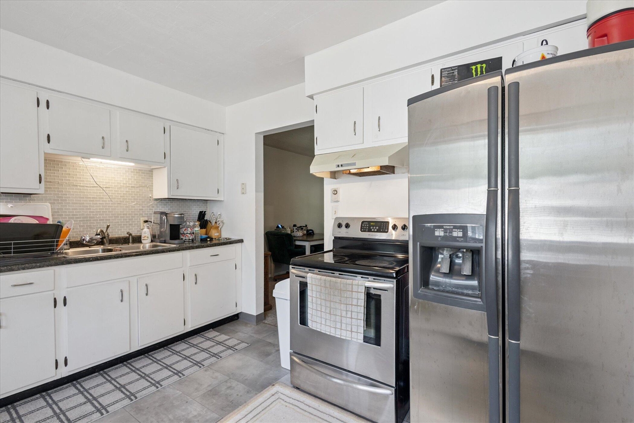 7039 Curtis Drive, Coloma, MI, 49038-9521