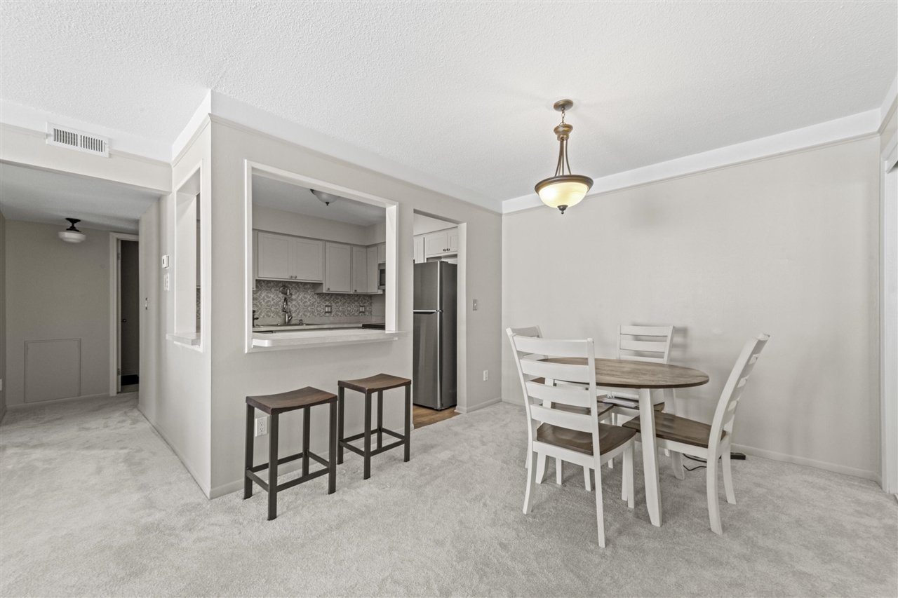 35934 Ann Arbor Trail UNIT&nbsp;115, Livonia, MI, 48150-3557