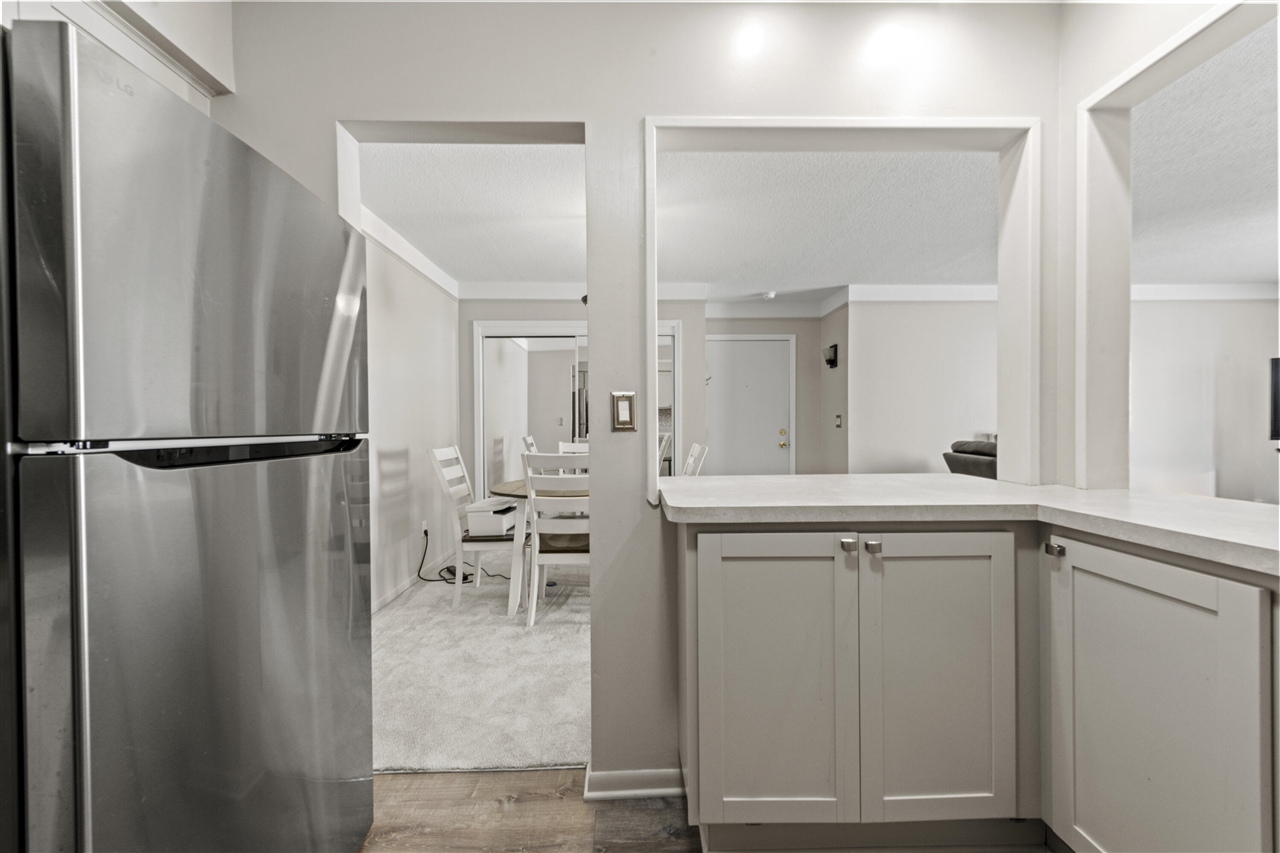 35934 Ann Arbor Trail UNIT&nbsp;115, Livonia, MI, 48150-3557