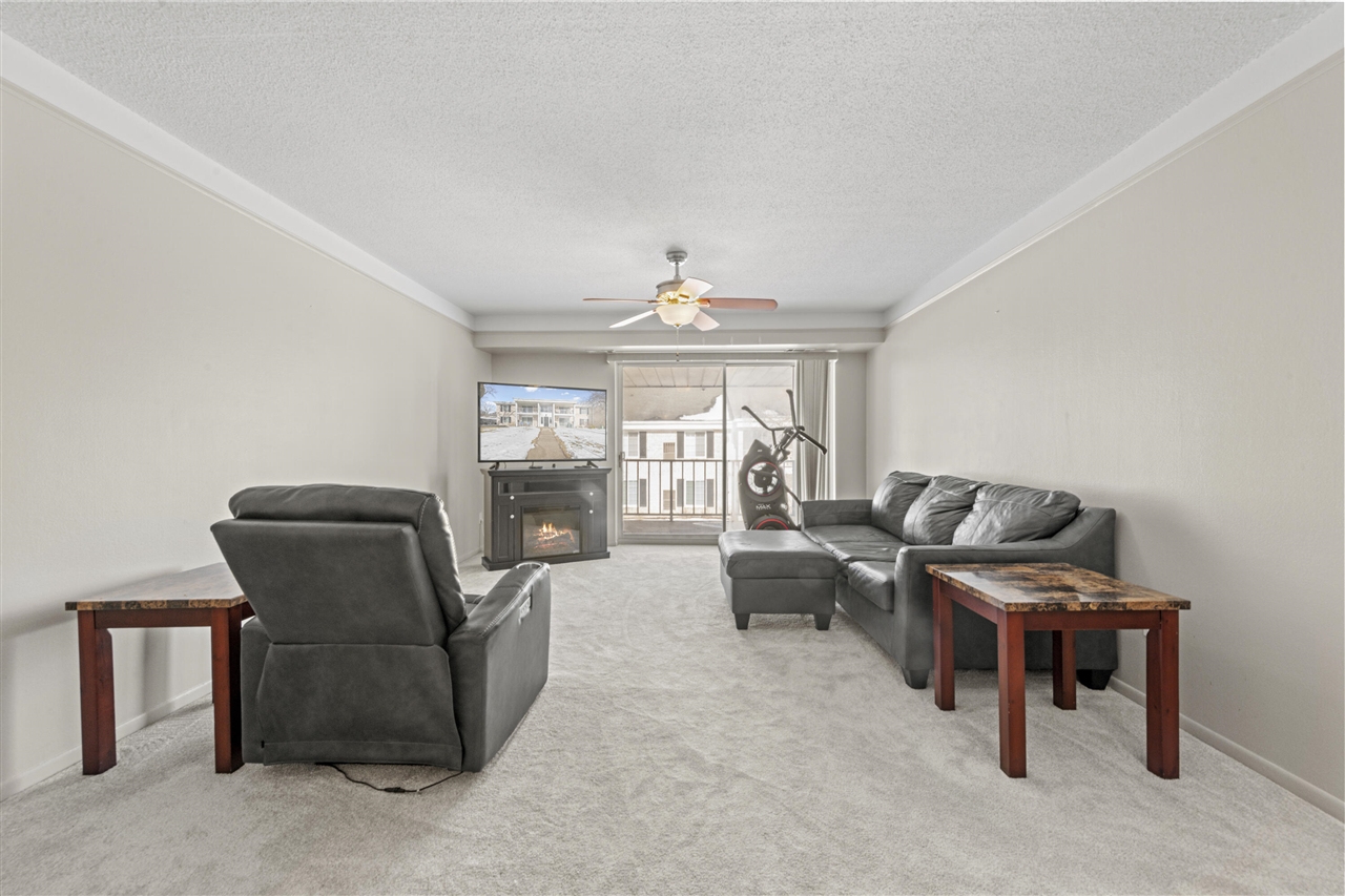 35934 Ann Arbor Trail UNIT&nbsp;115, Livonia, MI, 48150-3557