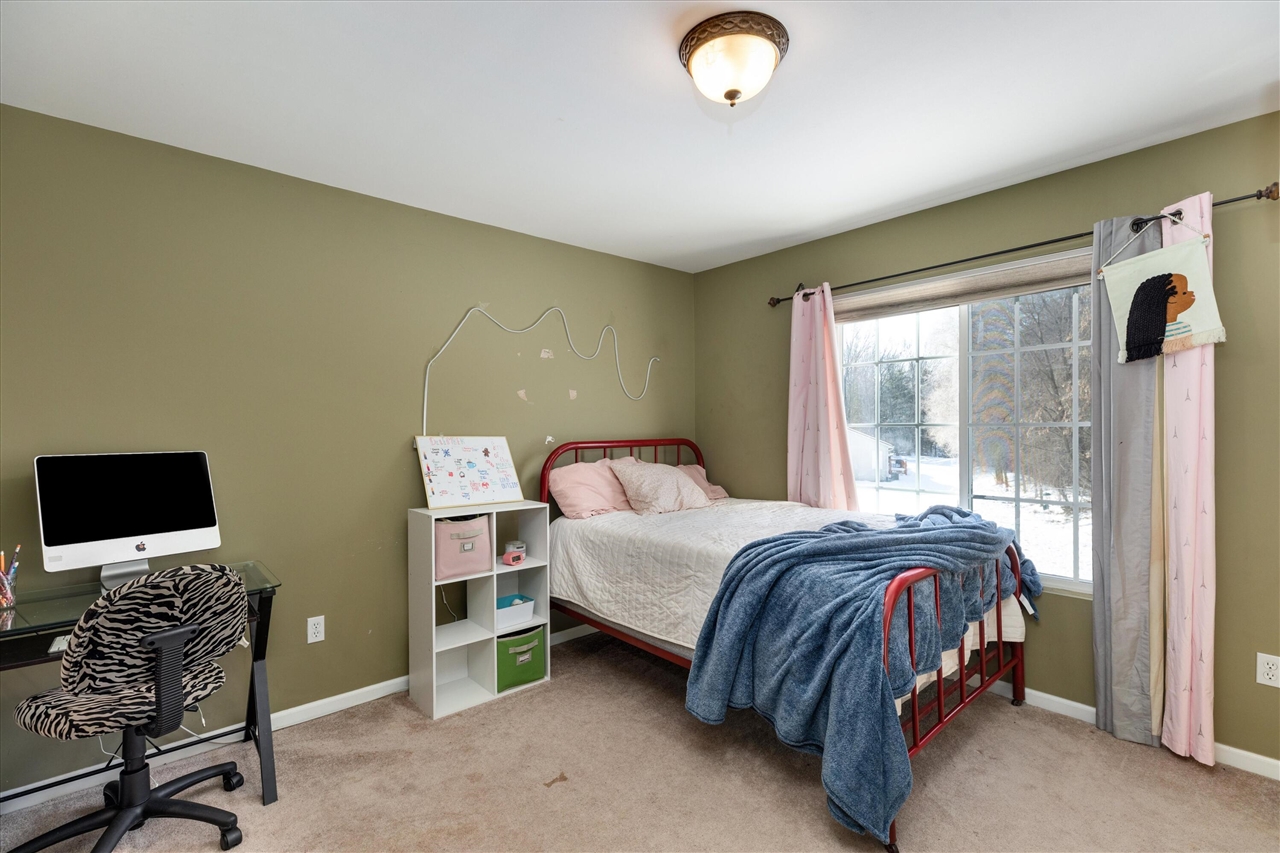 2255 Crystal Crossing Drive, Howell, MI, 48843-7004