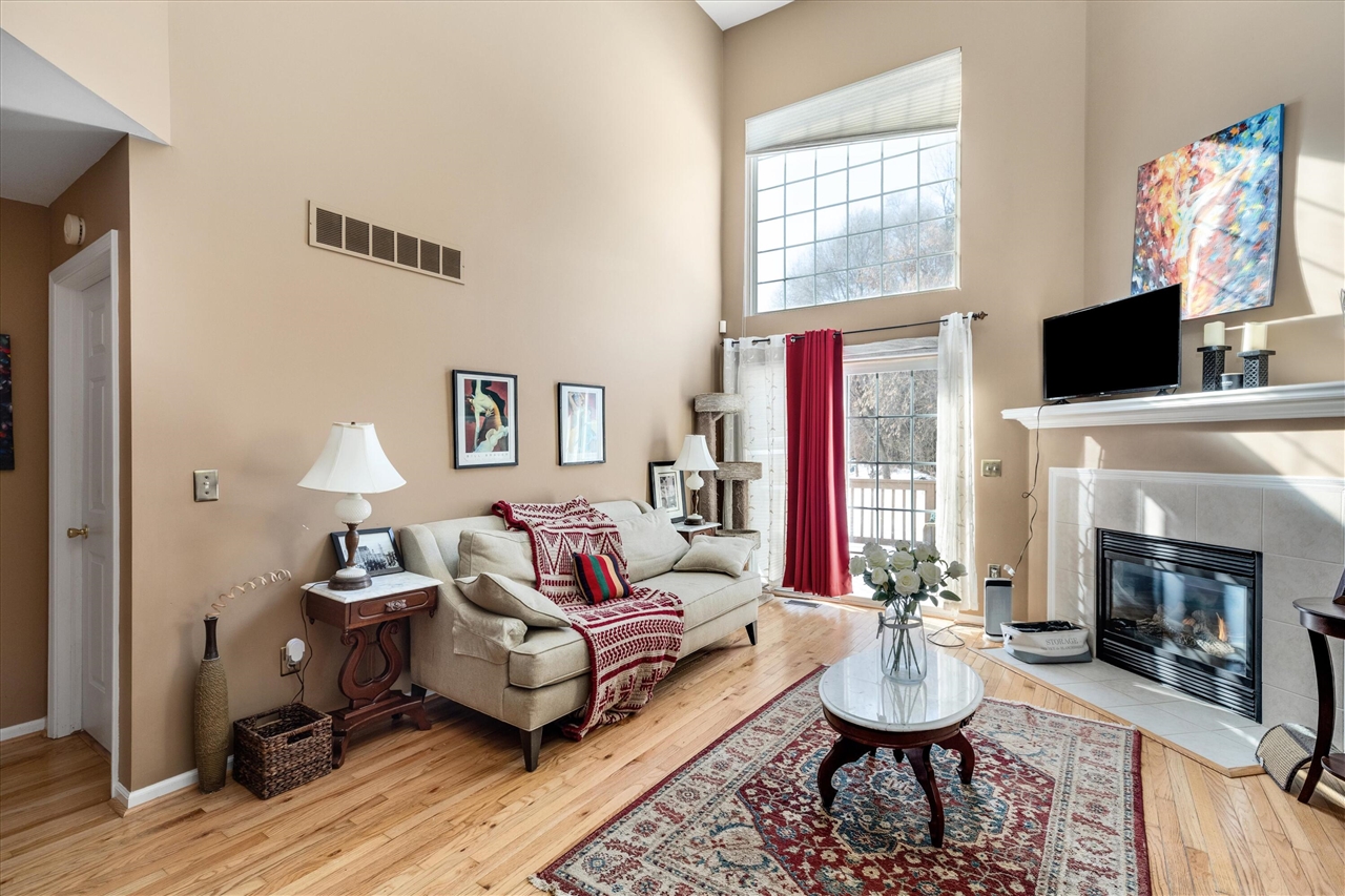 2255 Crystal Crossing Drive, Howell, MI, 48843-7004