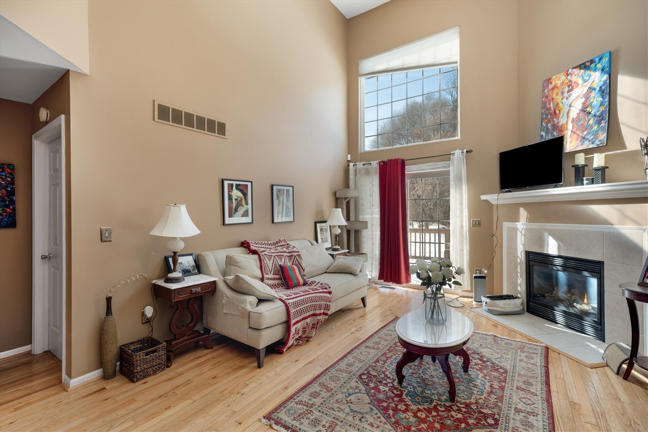 2255 Crystal Crossing Drive, Howell, MI, 48843-7004