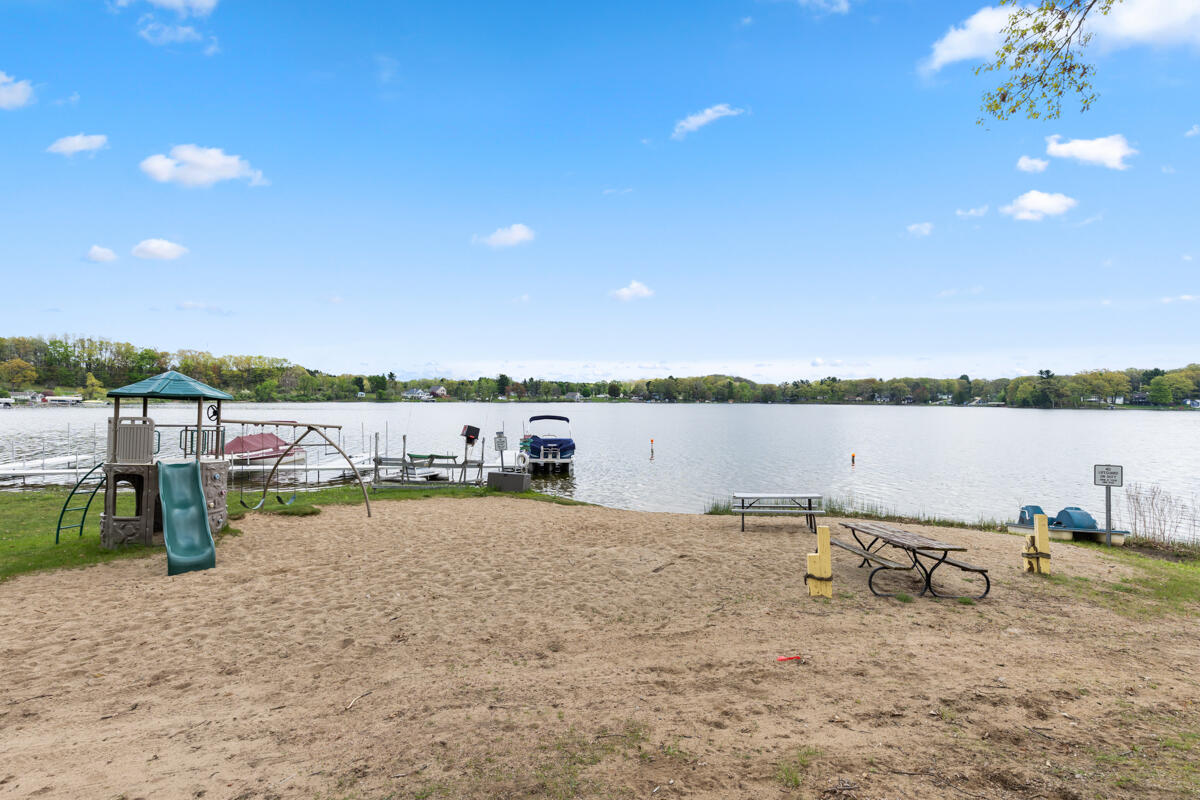 10845 Percy Lane UNIT&nbsp;33, Mecosta, MI, 49332