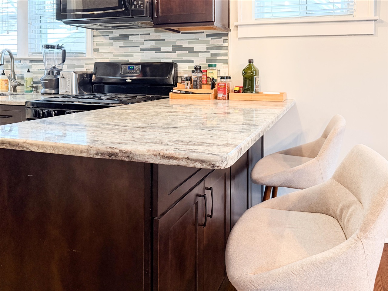 Royal Oak, MI, 48067-2225