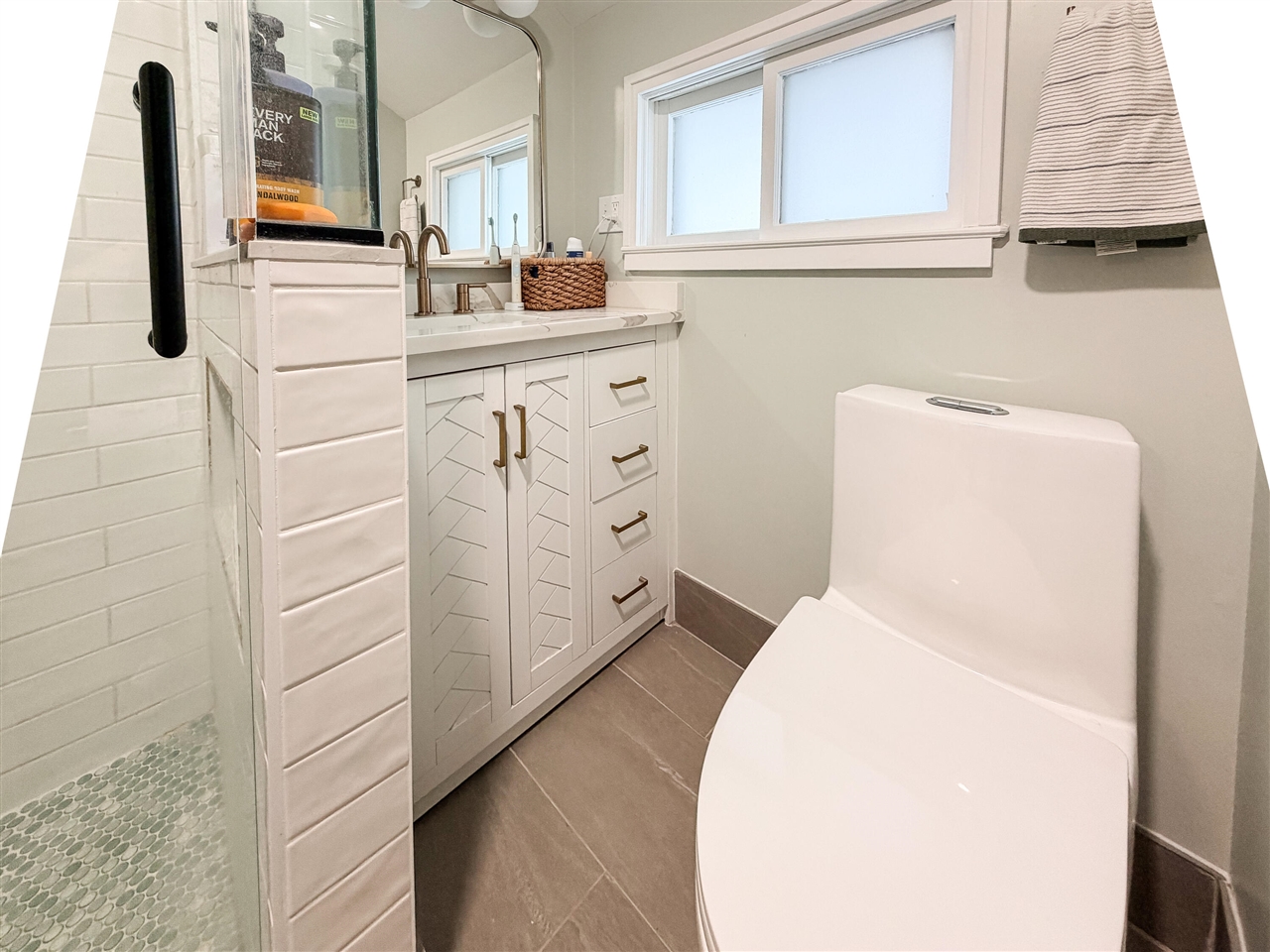 Royal Oak, MI, 48067-2225