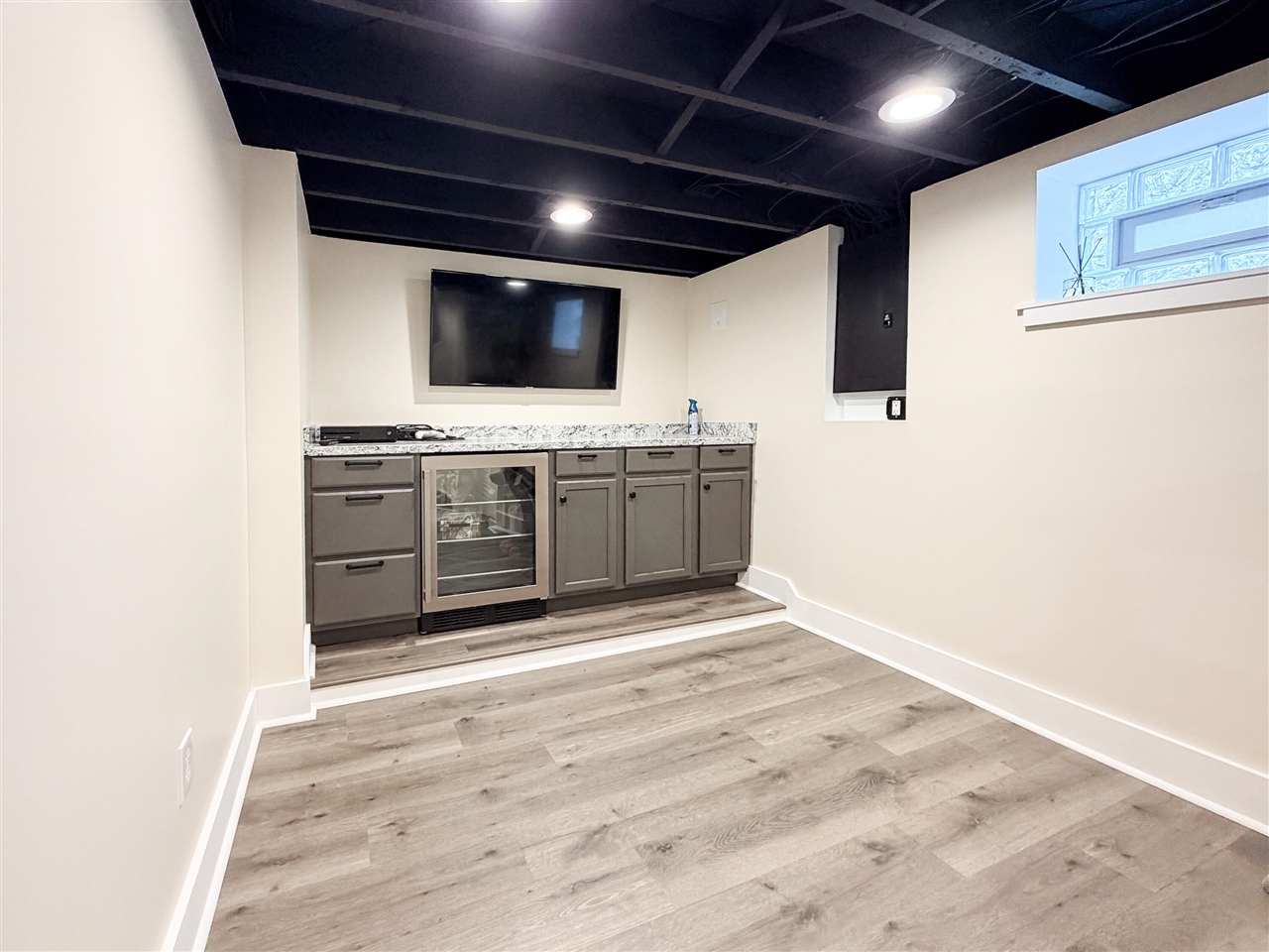 Royal Oak, MI, 48067-2225