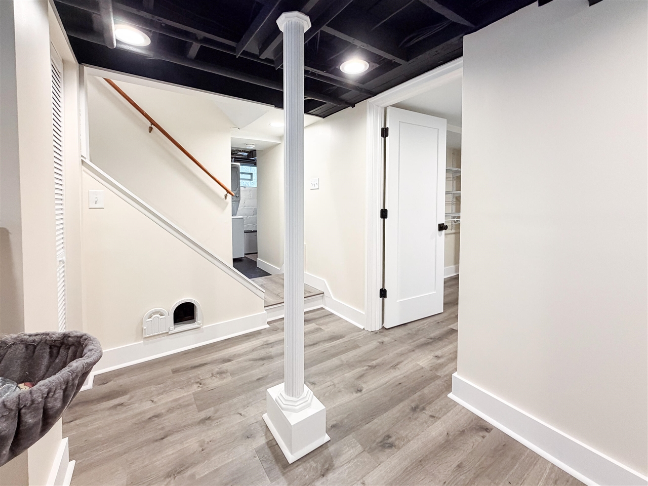 Royal Oak, MI, 48067-2225