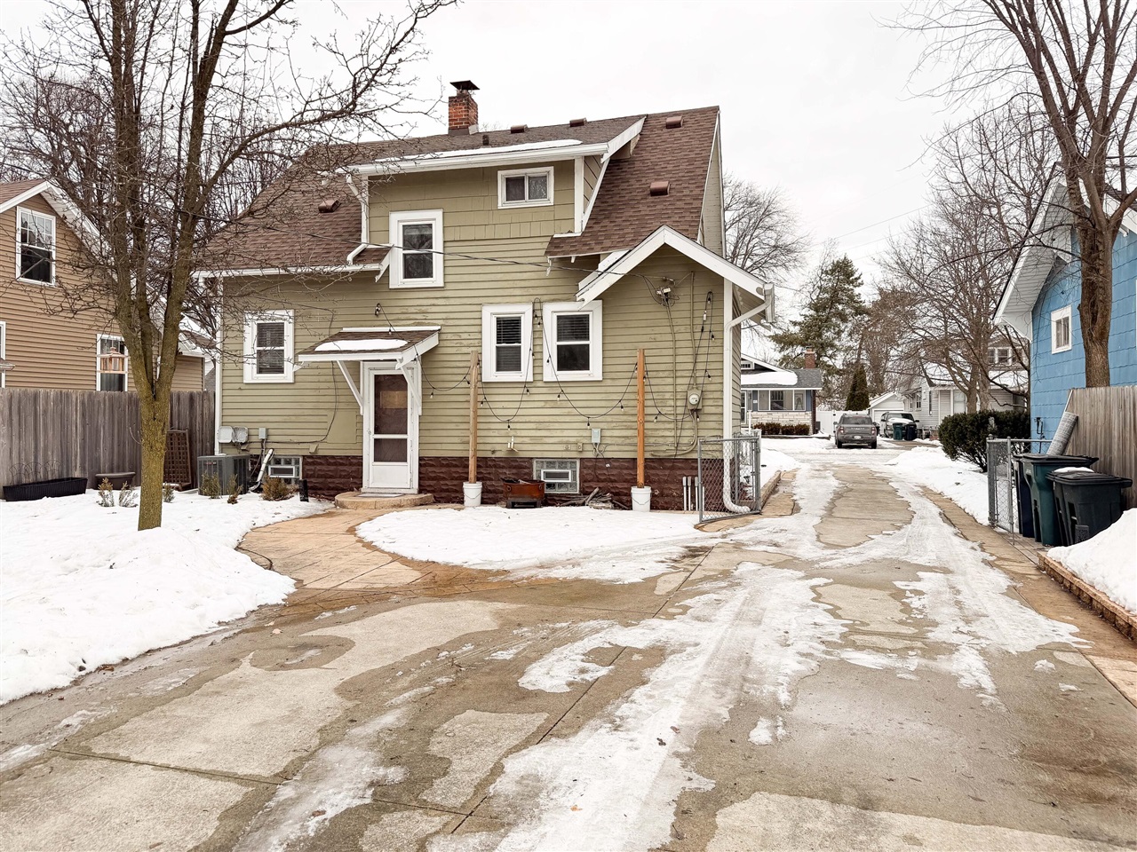 Royal Oak, MI, 48067-2225