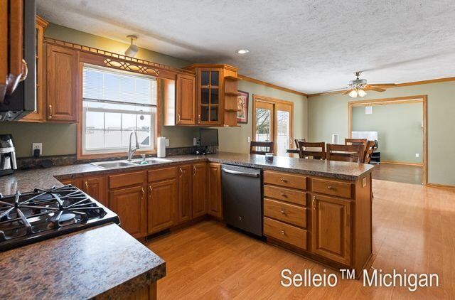 1689 Morning Dew Drive, Byron Center, MI, 49315-8440