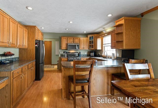 1689 Morning Dew Drive, Byron Center, MI, 49315-8440