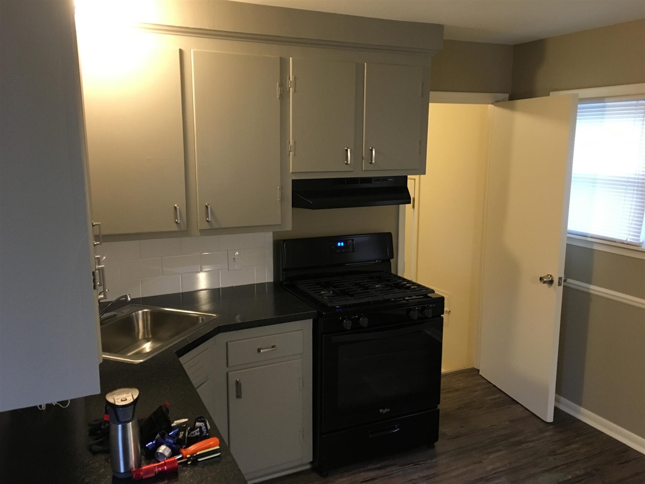 18705 Delaware Avenue, Redford, MI, 48240-1976