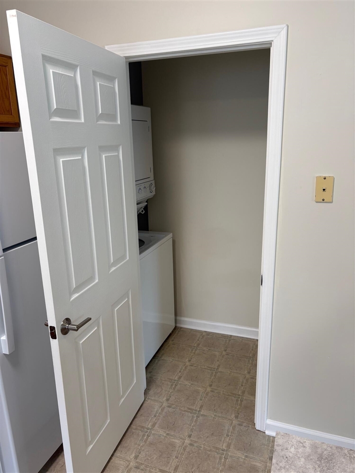  UNIT 30, Rockford, MI, 49341-49341