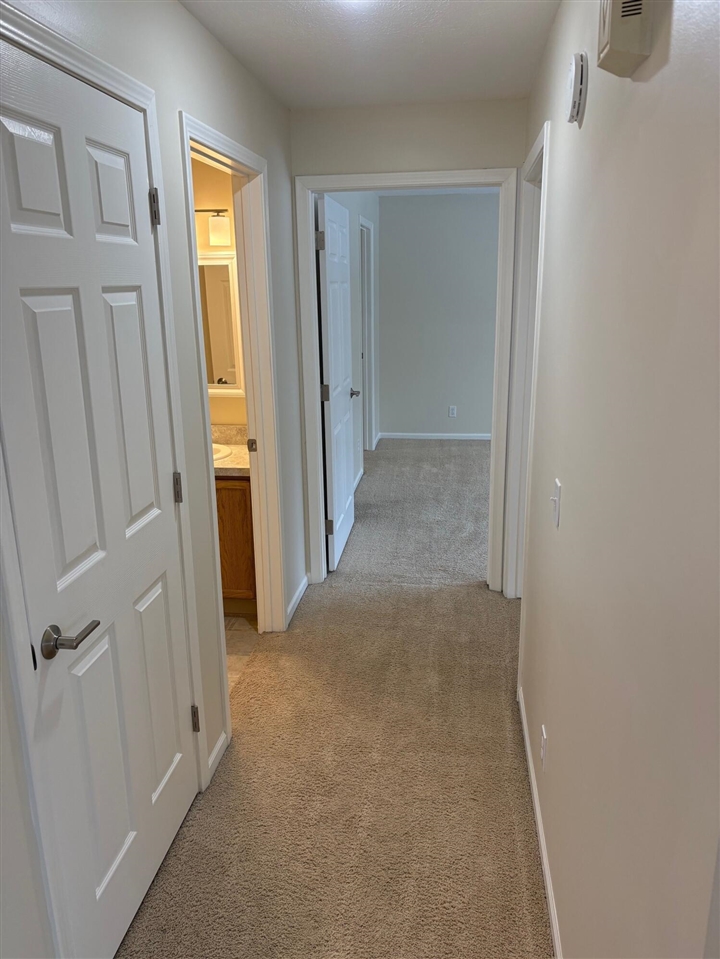  UNIT 30, Rockford, MI, 49341-49341