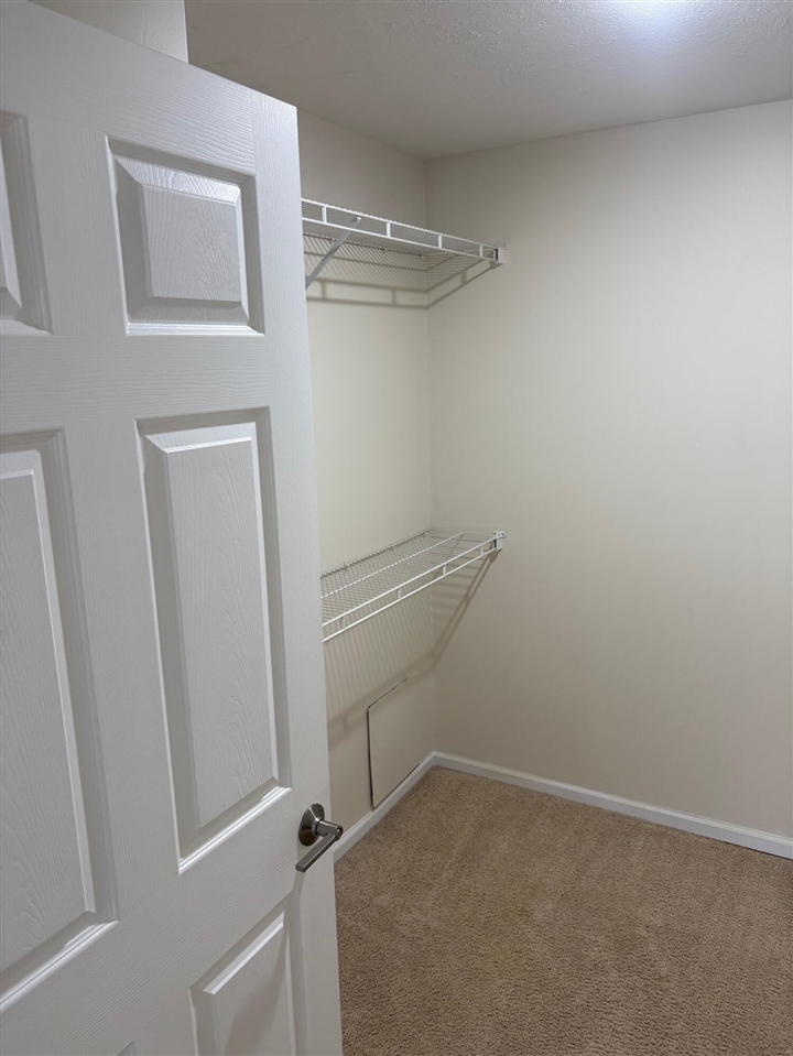  UNIT 30, Rockford, MI, 49341-49341