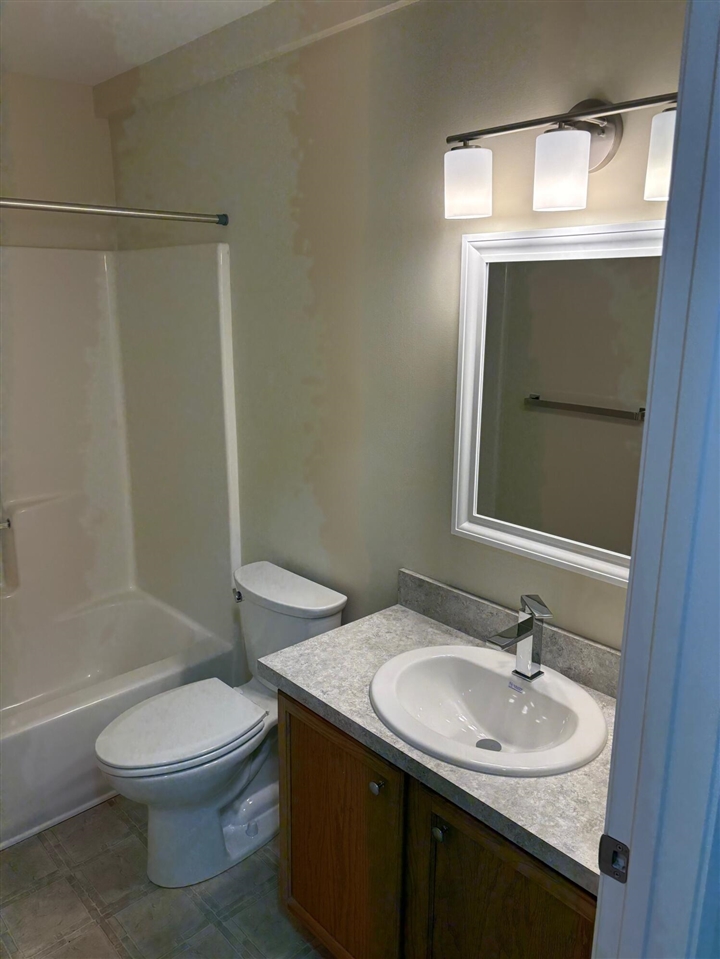  UNIT 30, Rockford, MI, 49341-49341