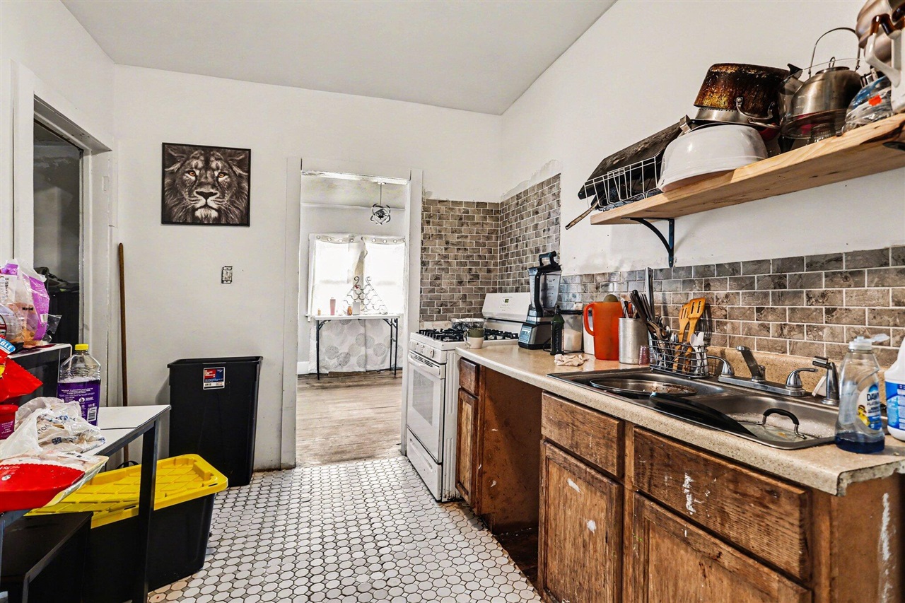 34 Stiles Street, Battle Creek, MI, 49014-6270