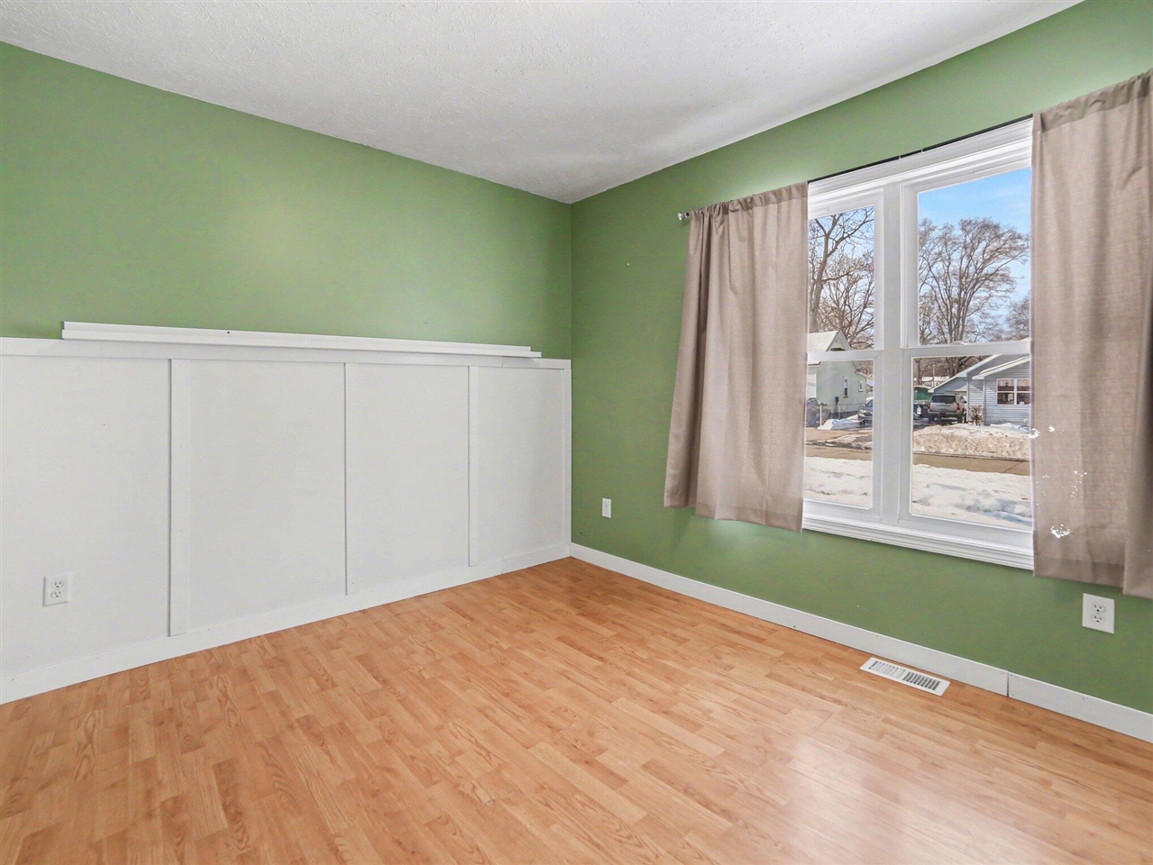 318 Meeking Street, Muskegon, MI, 49442-1334