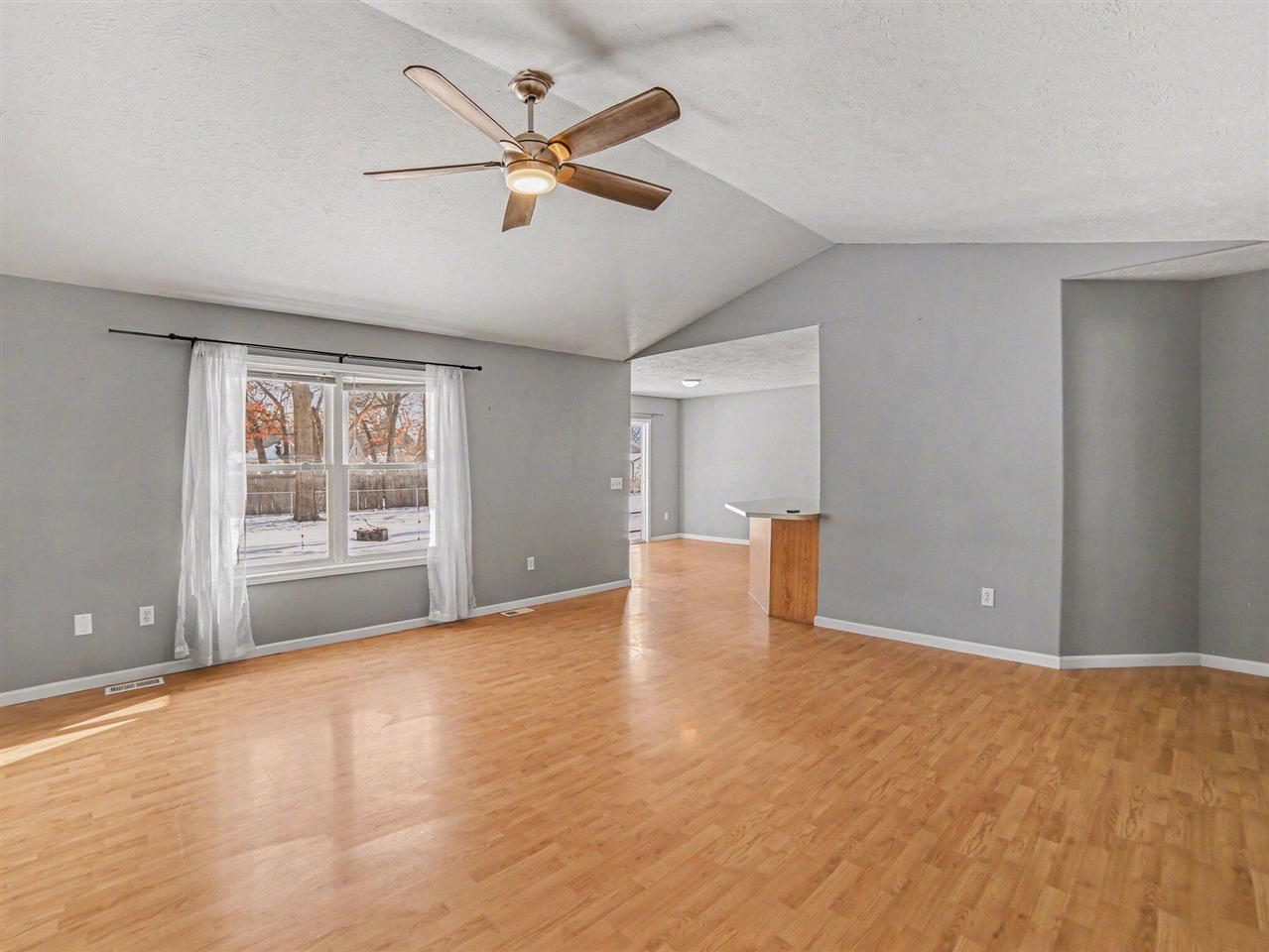 318 Meeking Street, Muskegon, MI, 49442-1334