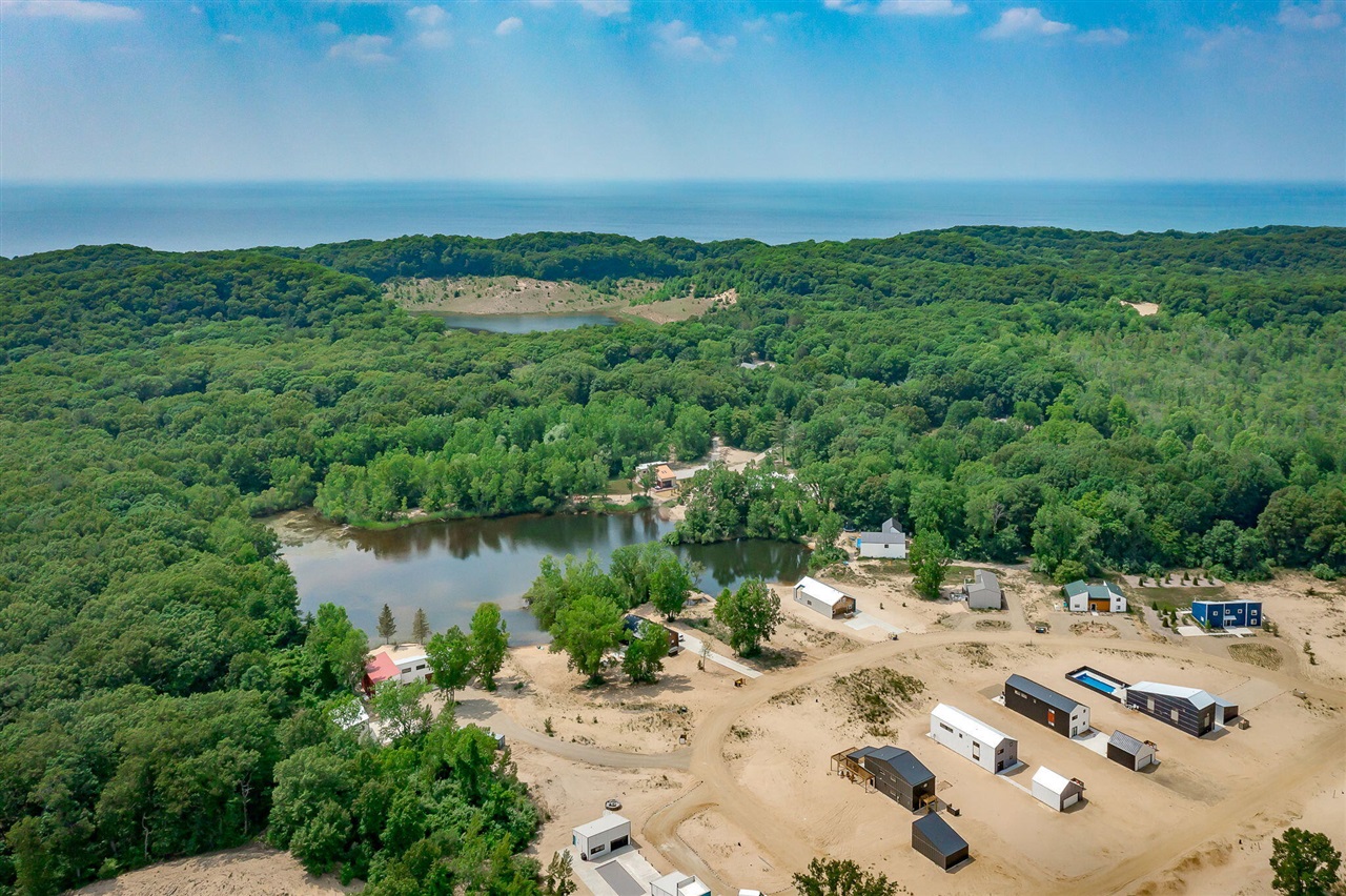 7400 Lake Solis Drive, Stevensville, MI, 49127